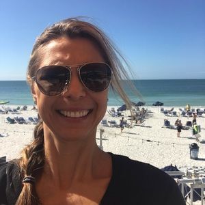 Meet your Posher, Beata